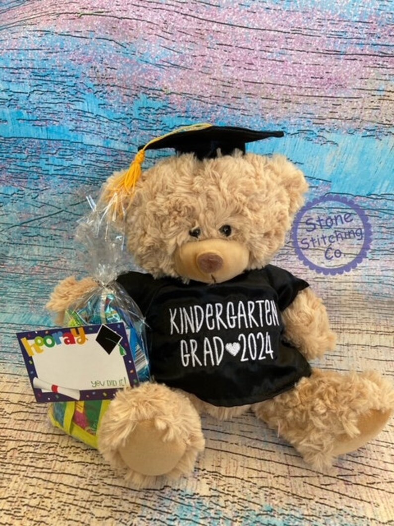 Kindergarten graduation bear, kindergarten grad, kindergarten grad gift, pre-k graduation gift, pre-k graduation bear, graduation frame image 2