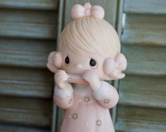 Precious Moments Figurine, “Lord Give Me A Song”, Girl with Harmonica, Porcelain Collectible Figurine, 1984 Samuel J Butcher, Enesco