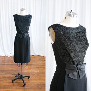 vintage 50s dress Johnnye Junior party holiday 50s velvet rhinestone sheath dress Twinkle Twinkle dress black velvet 1950s dress