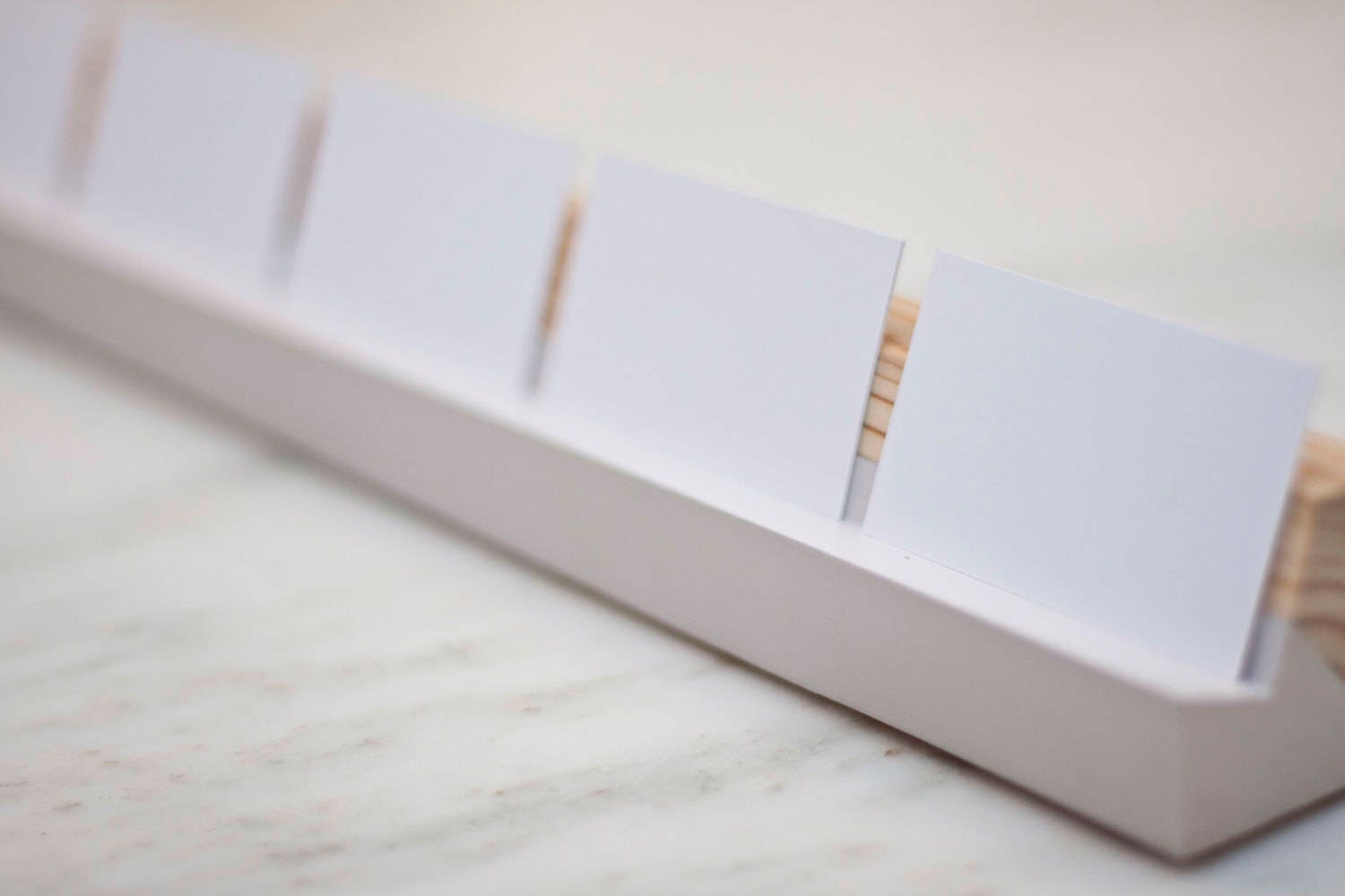 Porte-Carte de Visite Multiple en Bois Récupéré