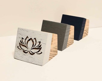 Red Oak Place Card Holders (Set of 10)