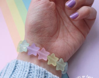 Bransoletka z koralików w kolorze tęczy w pastelowych kolorach - kawaii bransoletki - fairy kei - decora