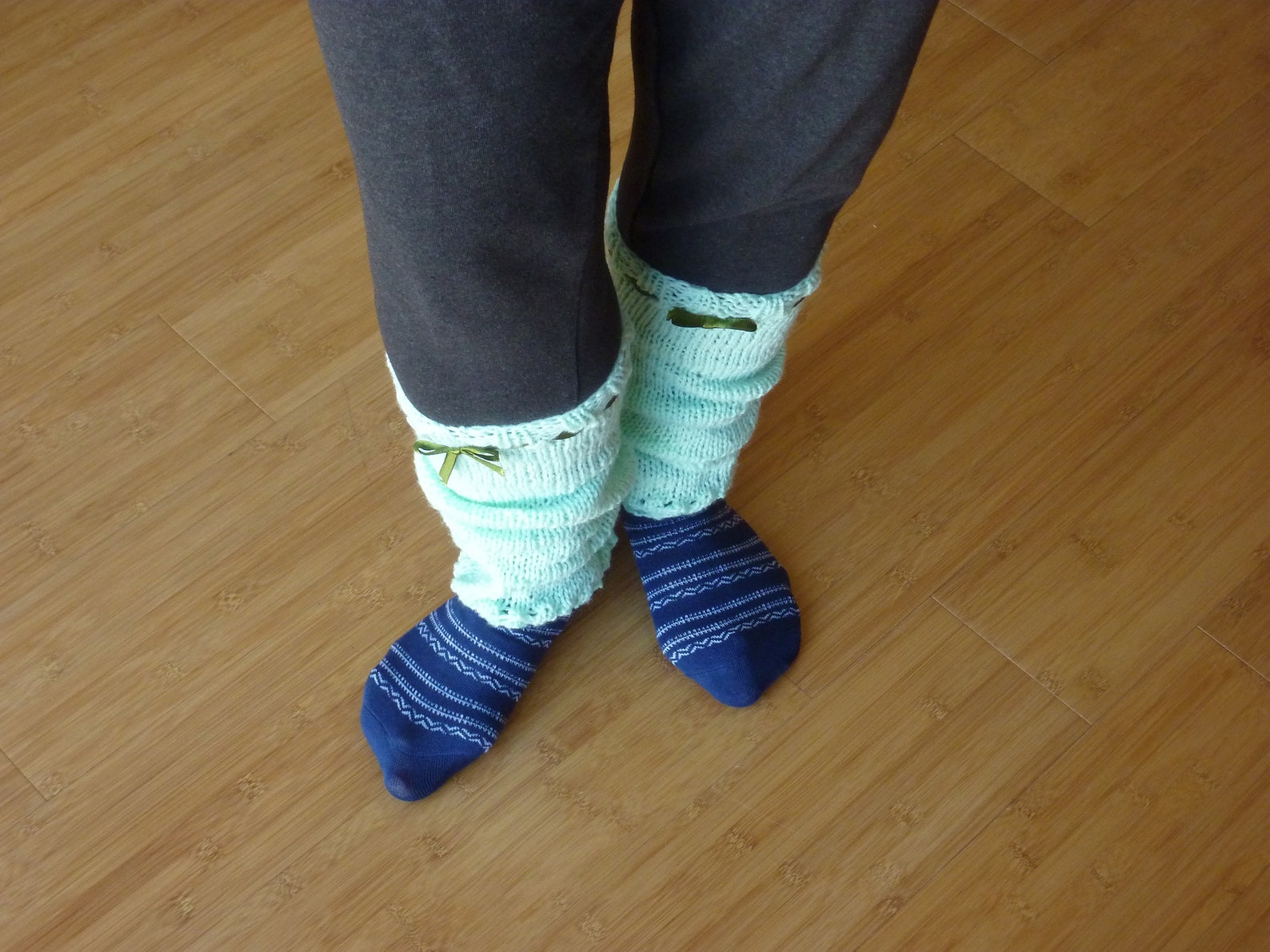 Legwarmers Light Green Knitted Leg Warmers 12 13 Long Etsy Canada