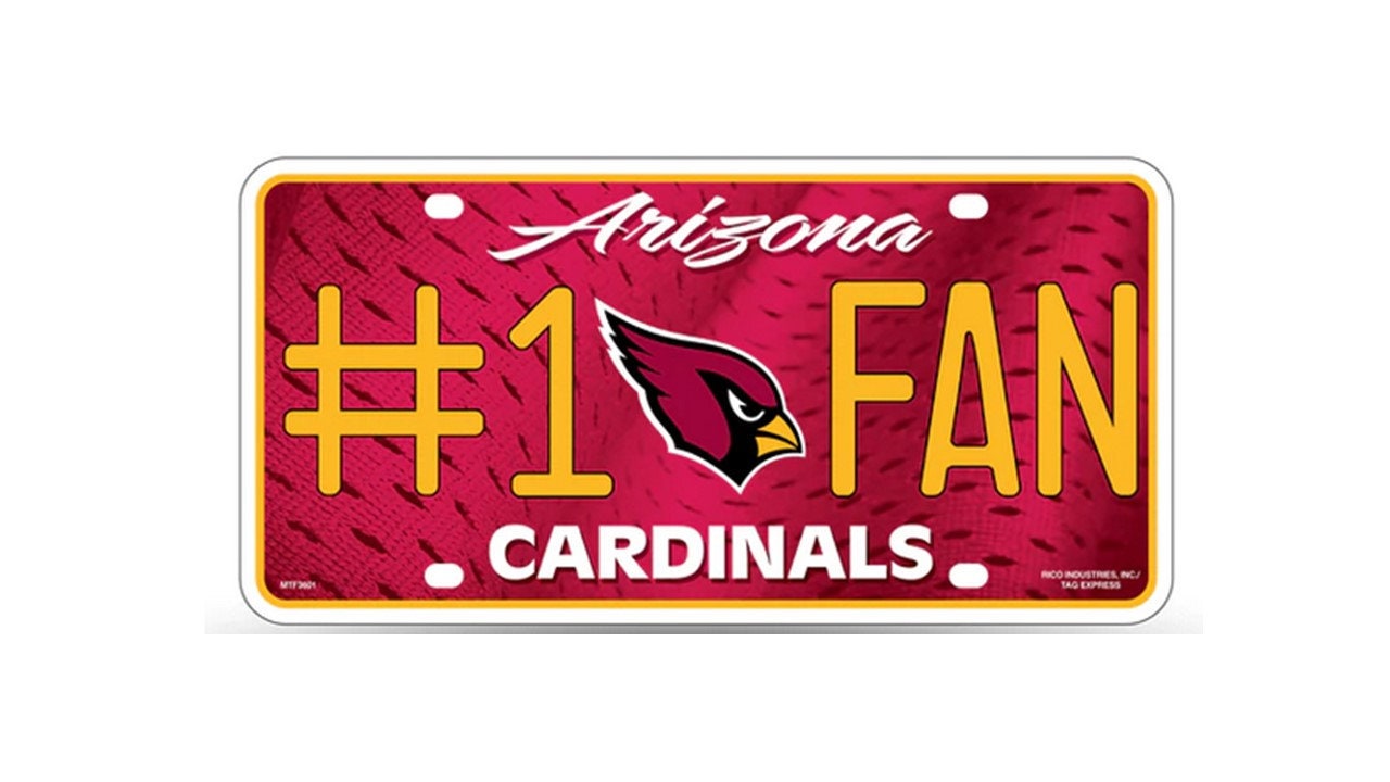 Fan first. Arizona License Plate. Знак Аризоны. Тэги на машине. Cardinal чехлы logo.