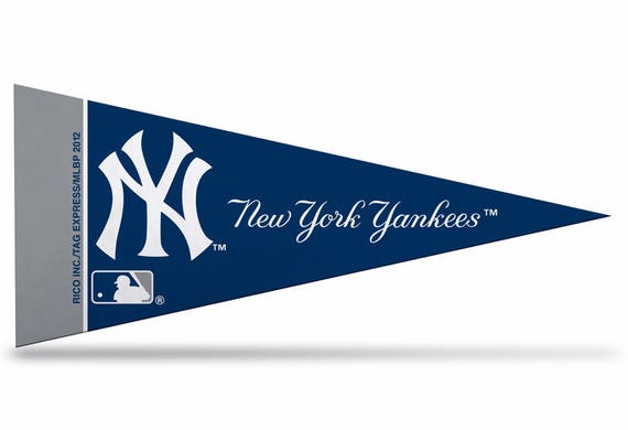 MLB Kansas City Royals Licensed Ribbons /& Mini Pennants
