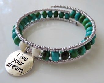 Chrysocolla Beaded Bracelet.  Live your Dream! Chrysocolla Rondelle Beads and White Tridacna Beads Memory Wire Bangle Bracelet