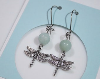 Boucles d'oreilles libellule avec amazonite - Libellules argentées avec perles d'amazonite