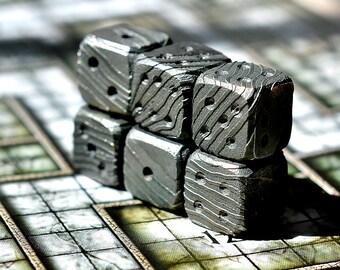 Damascus Dice / Hand Forged Steel / Medieval D6 / Reenactment Gift / Six Sided Iron Game Dice / Larp / Gamer Gift / Metal / Geekery