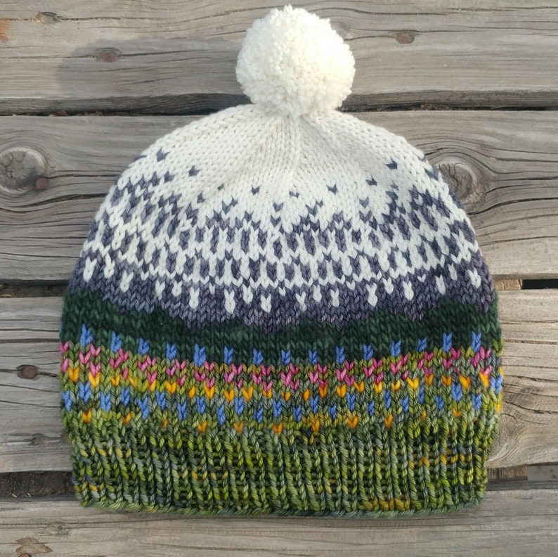 Mount Rainier National Park Beanie Knitting Pattern image 1