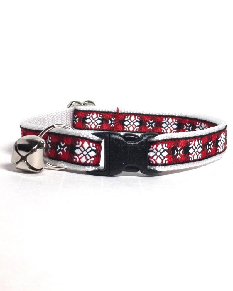 snowflake cat collar