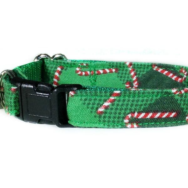 collar de gato verde, collar de gatito con campana, campana de collar de perro verde, regalos de gato para gato, regalos de perro para perros, niña de collar de cachorro, yorkie