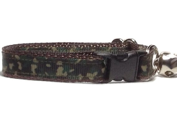 camouflage cat collar