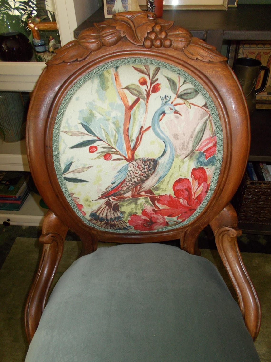 Vintage Eastlake Wood Frame Chair Print and Velvet Fabric Custom Upholstery One of a Kind, foto 4 de 5