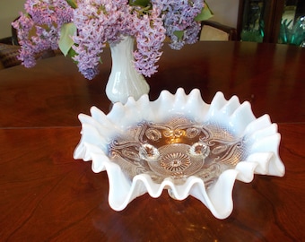 Vintage Dugan 1905 Opalescent Goofus Glass Keyhole Footed Wavy Bowl with Crimped Edge