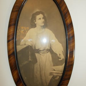 Vintage Lithographic Framed Oval Print Portrait