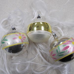 Vintage Mercury Glass Christmas Ornaments Shabby Poland Hand Painted 2 1/2&quot; Diameter