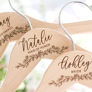 Bridesmaid Hangers - Bridesmaid Gift- Wedding Hangers - Engraved With Names