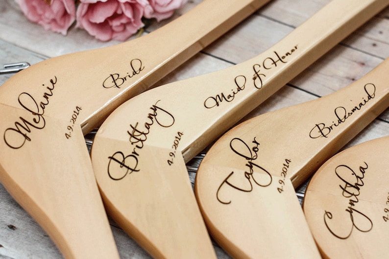 Personalized Wedding Hanger / Name Hangers / Engraved Wood