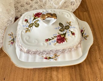 VINTAGE BUTTER DISH CHEESE DISH in white porcelain decorated with red roses, gold details and reliefs, marked Chodzież Poland,