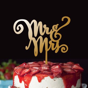 Mr adn Mrs Cake Topper  - Your Wedding cake topper  Mr & Mrs - Custom Cake Topper