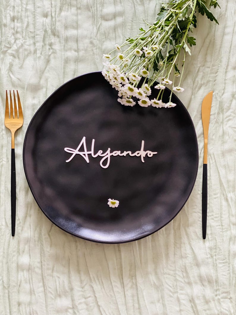 Hochzeit Tischkarten Tischdekoration Laser geschnitten Namen Personalisierte Platzkarten Hochzeit Ortnamen Personalisierte Namensschilder Bild 6