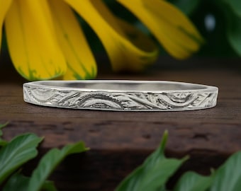 Antique Style 2.0mm Leaf Patterned Wedding Band | Midi Band | Sterling Silver