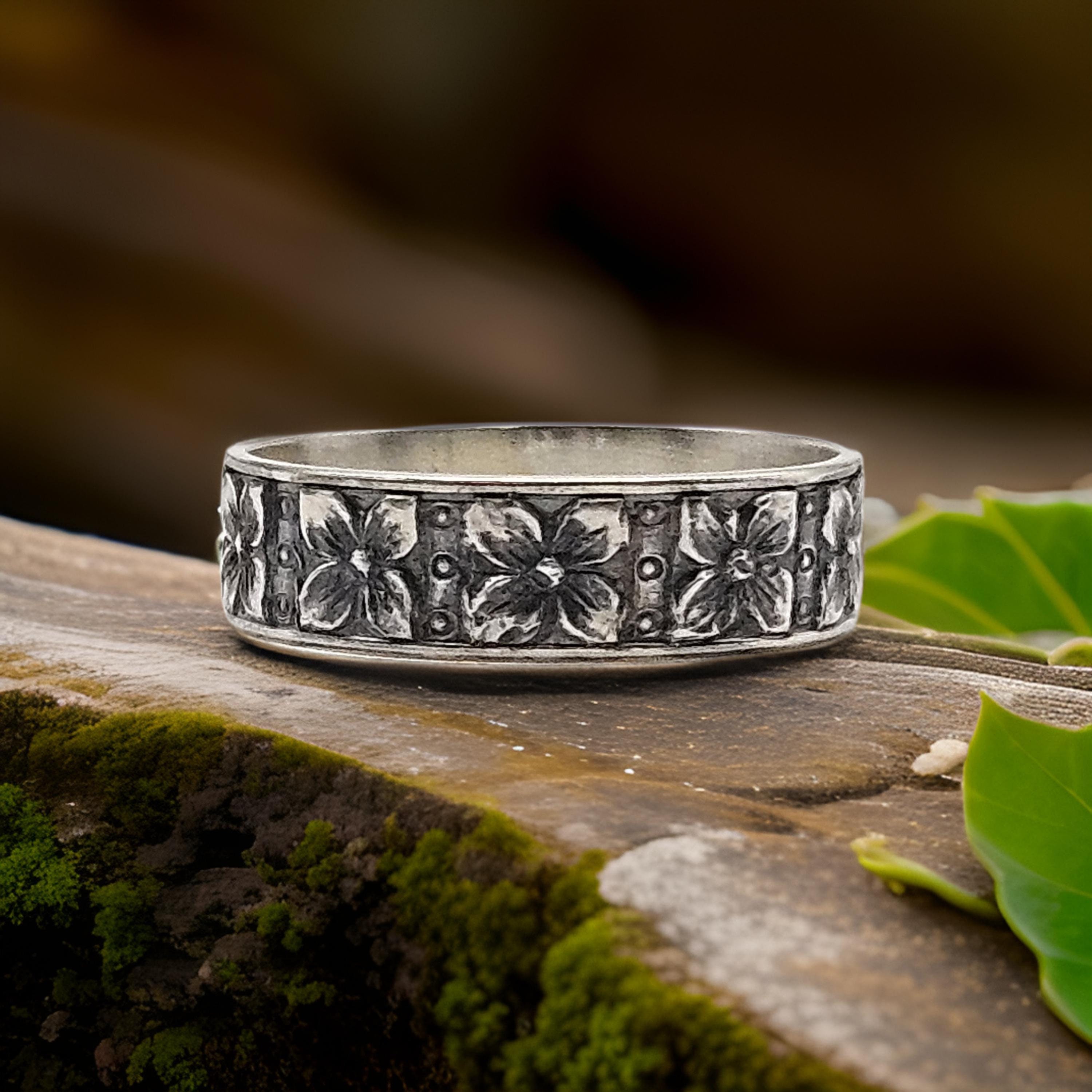 Antique Style 5.5mm Dogwood Patterned Wedding Band - Stacking Band in Sterling Silver - WB1008