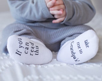 If you can read this Take me to Grandpa’s Baby Socks, Pregnancy Announcement Gift
