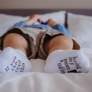 Unisex Baby Shower Gift, If you Can Read This Bring my Mom a Coffee, Baby Socks, Mothers Day Gift, Coffee Socks, Coffee Gifts, Baby Gift image 3