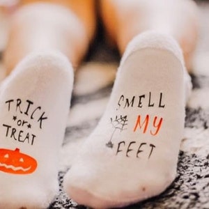 Trick or Treat Smell My Feet, Halloween Socks, BabyClothes, Baby Shower Gift, Unisex Baby Shower Gift, Baby Socks, Baby Gift, Gift for Baby image 2