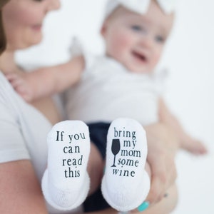 Wine Gift, If You can Read this Baby Socks, Baby Shower Gift, Unisex Baby Shower Gift, Baby Socks, Wine Socks, Wine Gifts Baby Gift, Gift fo image 1