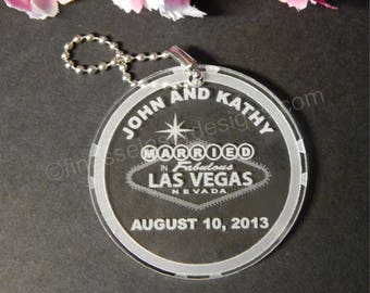 QTY 25 Personalized Married or Welcome to Las Vegas Wedding Party Key Chain Favors custom engraved acrylic keychains