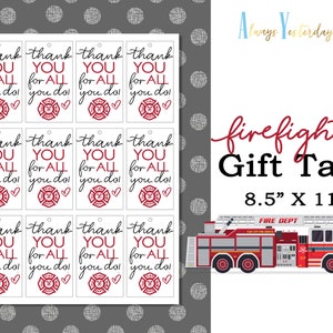 Könnte beinhalten: Druckbare Feuerwehr-Geschenk-Etiketten mit dem Text "Danke für alles, was du tust!" und einer roten Feuerwehrhelm-Grafik. Die Etiketten sind 8,5 Zoll mal 11 Zoll groß.