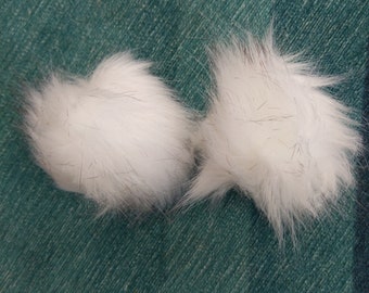 Faux fur hat craft pom pom (2 pack). 6cm White pom-poms for crafting