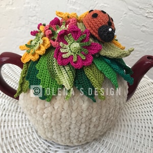 Crochet tea cozy beige tea cover daisy tea cosy tea warmer white daisy lady bug green kitchen accessory crochet high tea