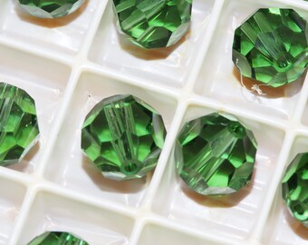 129 Perlen Vintage echte Swarovski Kristallperlen 8mm Kunst 5000 Grün Versorgung Schmuckherstellung Made in Austria Fabrikpackung