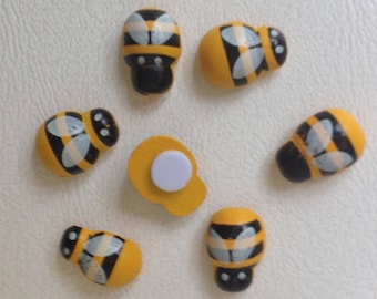 50 Adhesive Wooden Bumble-bee stickers Crafts 13x9mm Decoration Floral stickers Garden ornament  Home decoration Crafts Supply Scrapbooking