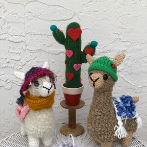 Set of 2 Crochet amigurumi Alpaca Animal Llama plushes children toy decoration Birthday gift for girl Cinco de Mayo Hipster Llama