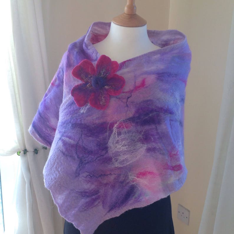 Felt Shawl wool and Silk Scarf Felt Wrap Lavender and Pink Shawl Wedding guest. Shoulder Wrap Wool Wrap handmade scarf Felt Scarf