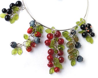 Lampwork berries metal chocker - Art nouveau modern nature necklace - Glass berries colar- Blueberry strawberry currant gooseberry jewellery