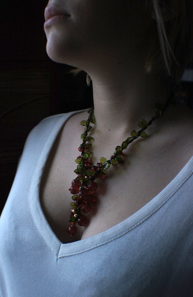 Red currant pink pepper omela new year necklace redcurrant berry summer wibes-lampwork glass berries jewelry gold plated necklace necklace image 3