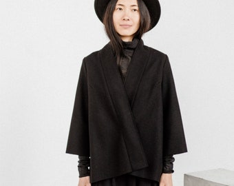 Japanese Haori style wool blazer for women, Kimono style open front wool jacket,Minimalist cropped cape, Wrap wool coat, 100% wool