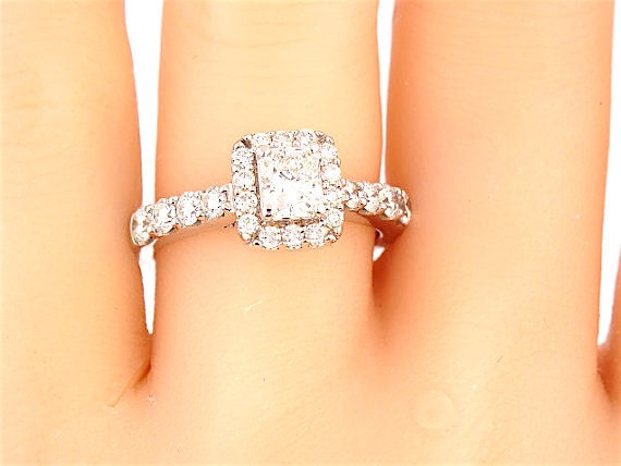 14K White Gold 1.10 Carat Princess Cut Halo Engagement Ring Wedding Ring Classic Halo Solitaire Yellow Gold Rose Gold Antique Ring Art Deco