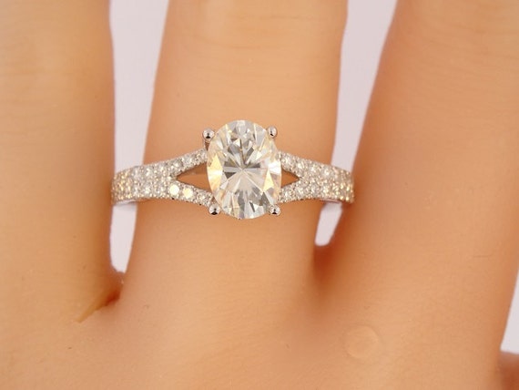 18K White Gold Diamond and 8MMx6MM Forever Brilliant Oval Shape Moissanite Engagement Ring Wedding Ring Antique Ring Anniversary Ring