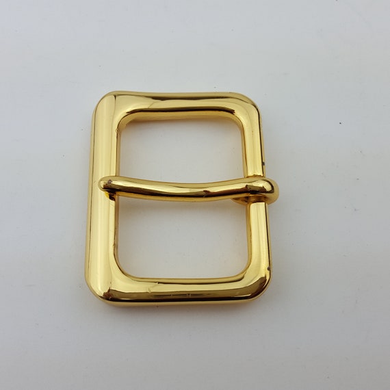 gold buckle