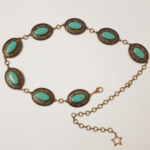 Western Style oval concho Chain belt with blue stone