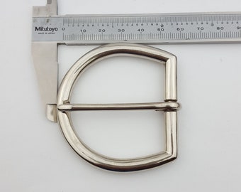 silver buckle