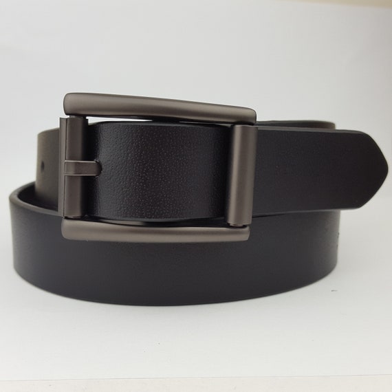 Genuine Leather Belt Matched With Matte Black Buckle 