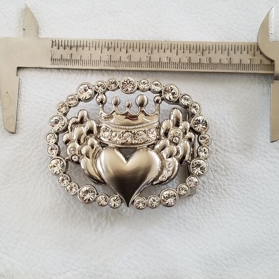 crown belt buckle