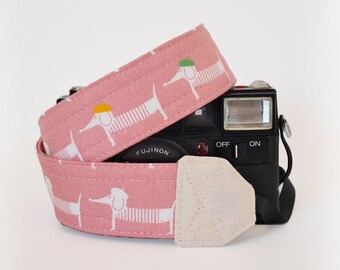 DSLR camera strap dog print, camera strap for women, kawaii camera strap Australia, sausage dog pink